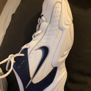 Men’s Nike basketball shoes